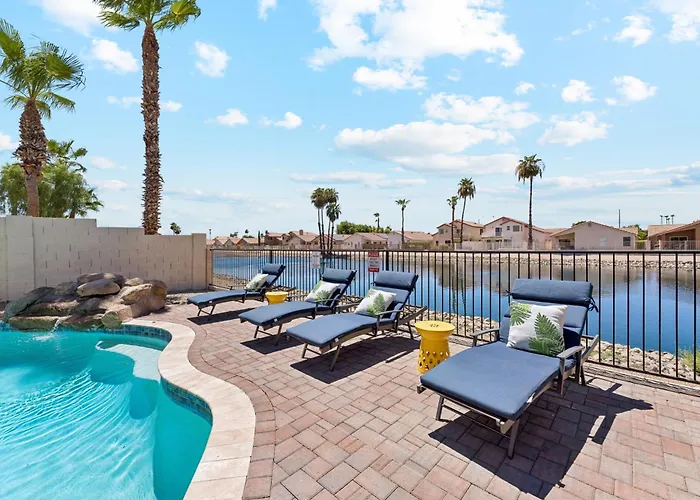 Dom wakacyjny Resort-style 5br Free Pool Heat Putting *