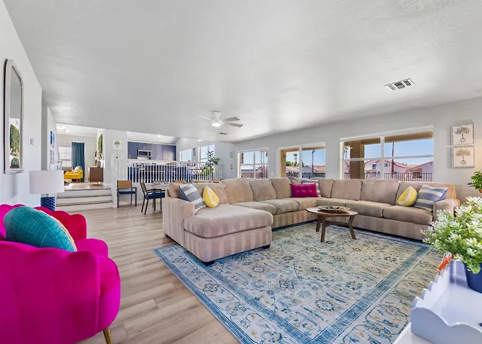 Resort-style 5br Free Pool Heat Putting *